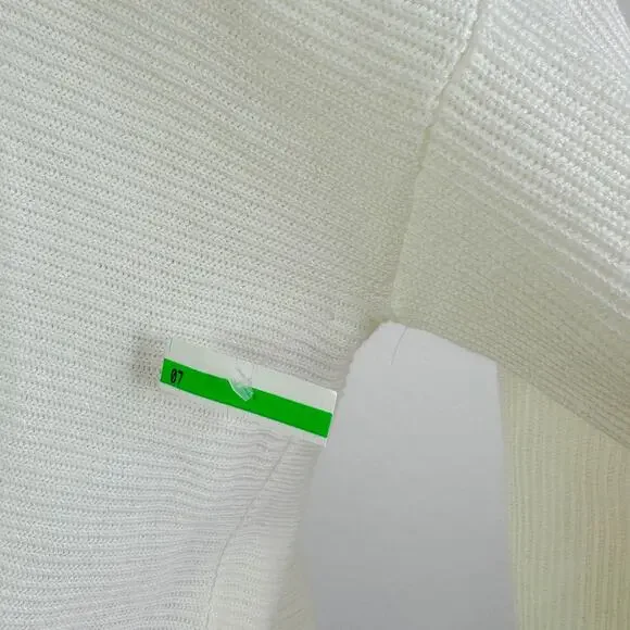 1 State V Neck Ribbed Knit Balloon Sleeve Pullover Sweater White Cream Large NWT - Picture 11 of 12